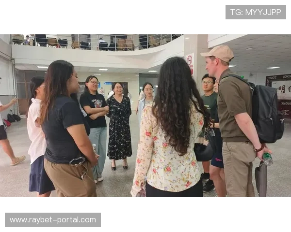 西女超与北美联赛交流项目,青年球员跨文化训练体验