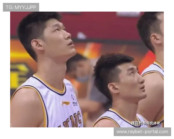 胡金秋孙铭徽留队广厦，保留夺冠核心阵容冲击卫冕