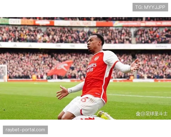 赛前情报：阿森纳全员健康，曼城后卫阿克出战成疑